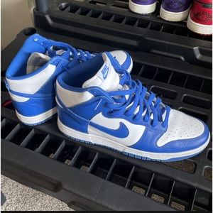 Kentucky Dunk High.